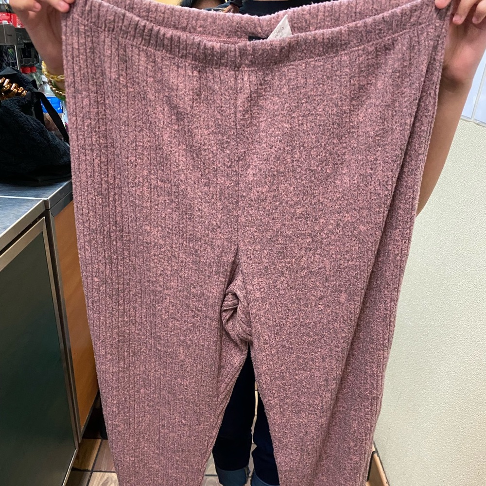Women’s leggings from Fashion Nova 3X Lightly used.